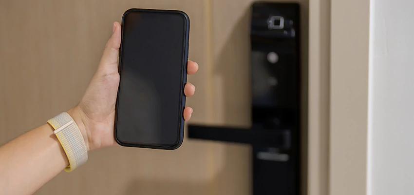 Keypad Wifi Locks Repair And Installation in Thousand Oaks, CA